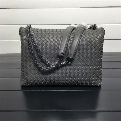 bottega veneta usata.